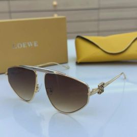 Picture of Loewe Sunglasses _SKUfw55561474fw